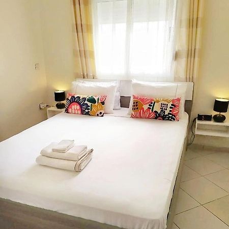 Reta-Inn Martil Beach Bagian luar foto
